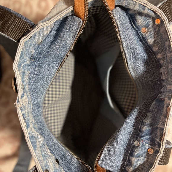 Denim patchwork shoulder bag upcycled jeans boho bag - Picture 15 of 15